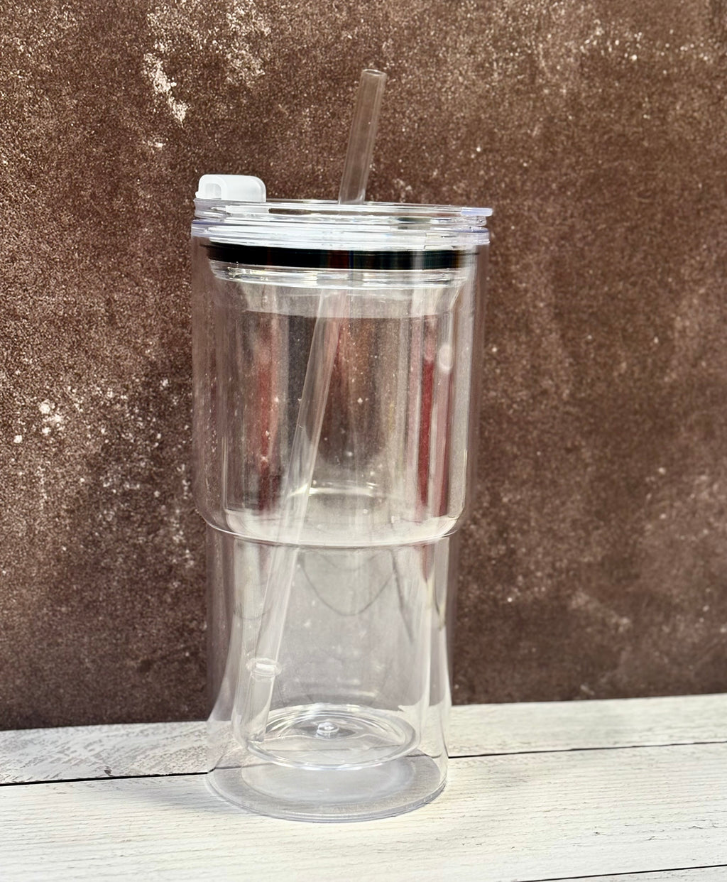 18oz Acrylic Snowglobe Sip/Straw Tumbler