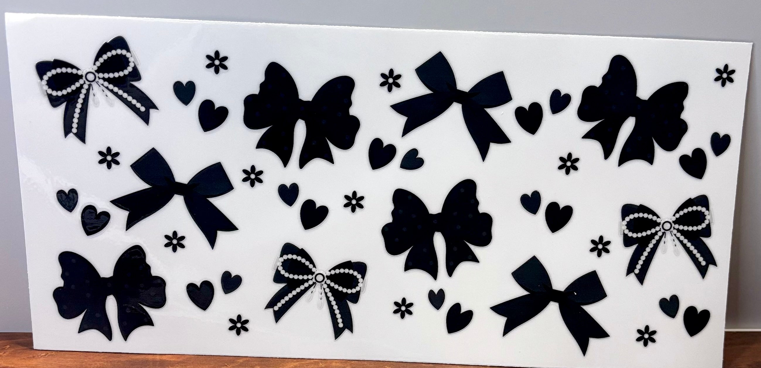 Black Bows, Hearts, & Beads - Wrap